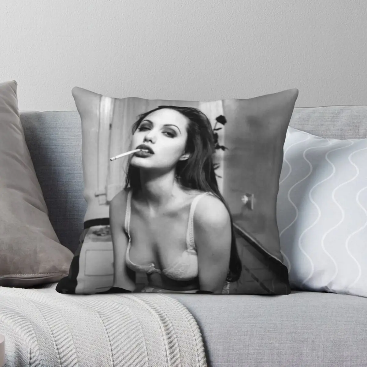 Angelina Jolie Smoking Sexy Pillowcase Polyester Linen Velvet Printed Zip Decor Room Cushion Case 45x45