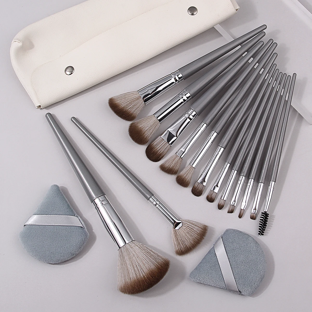 17PCS Grey Makeup Brush Kit, PU Brush Pouch, Complete Specs For Face Shading, Eye Blending And Brow Grooming, Portable