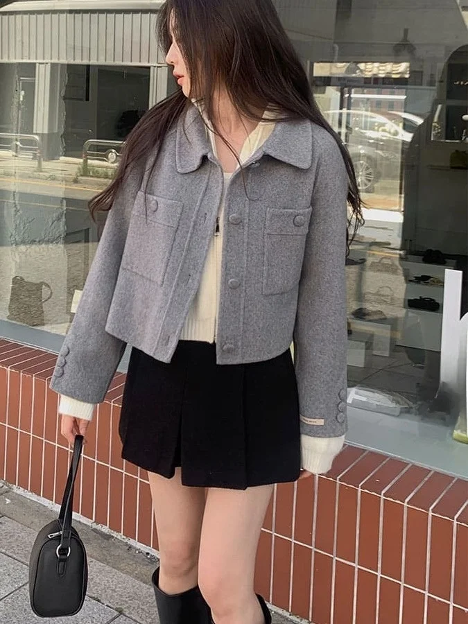 

Retro Lapel Single Button Simple Match Woolen Jaet Women Winter New Sle Elegance Woolen Top Polyester Fiber Straight Tube