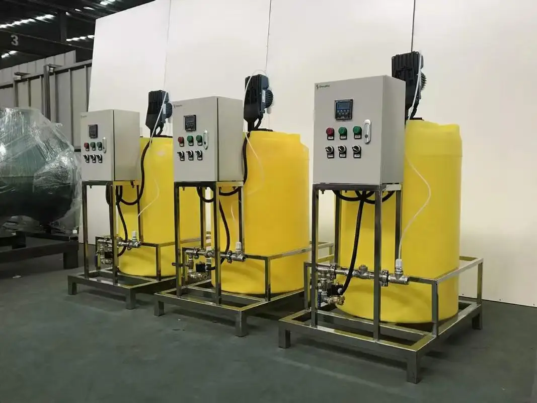 جهاز لمعالجة المياه مكونات PLC الأساسية مع ضمان لمدة سنة واحدة في حالة الفن 500 لتر جرعات أوتوماتيكية عالية الكفاءة