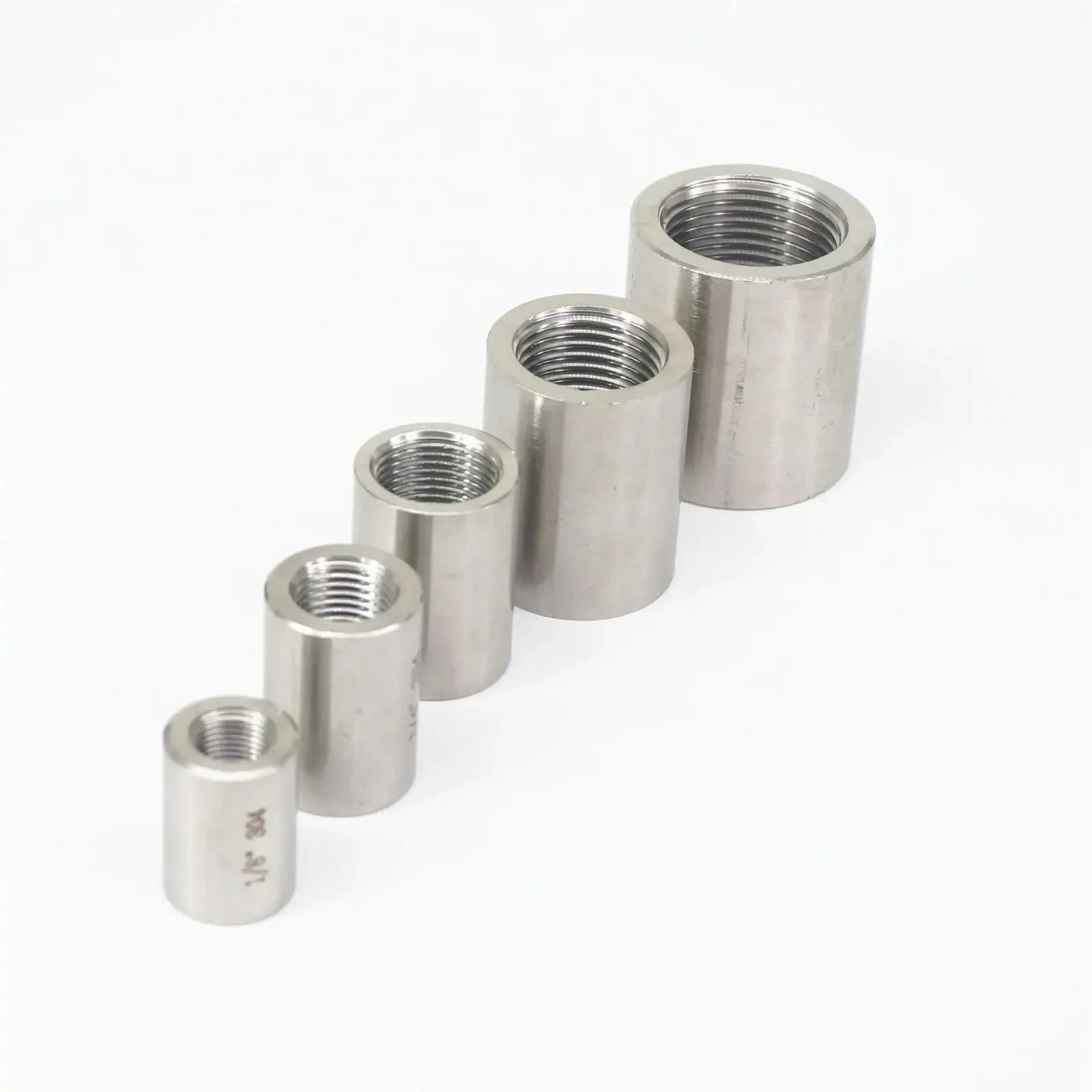 

304 Stainless Steel Pipe Fittings 1/8" 1/4" 3/8" 1/2" 3/4" 1" BSP M20*1.5mm Female Thread Adapters 30Mpa 4284 PSI