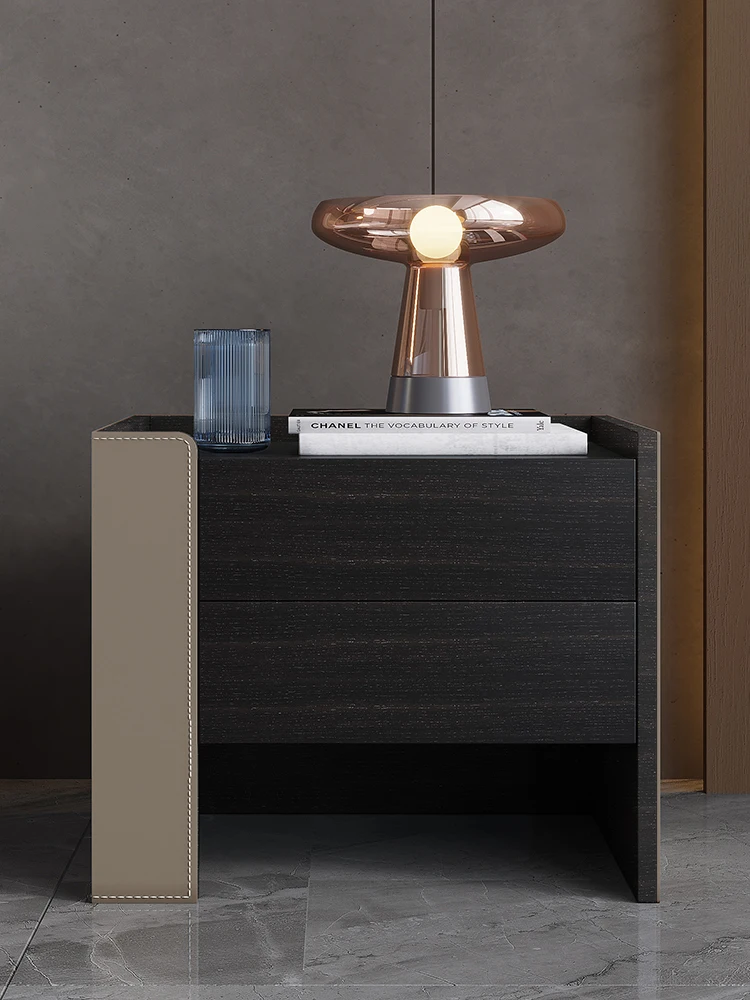 

Modern minimalist saddle leather bedside tables, home bedroom bedside tables, high-end smoked wood storage cabinets, light luxur