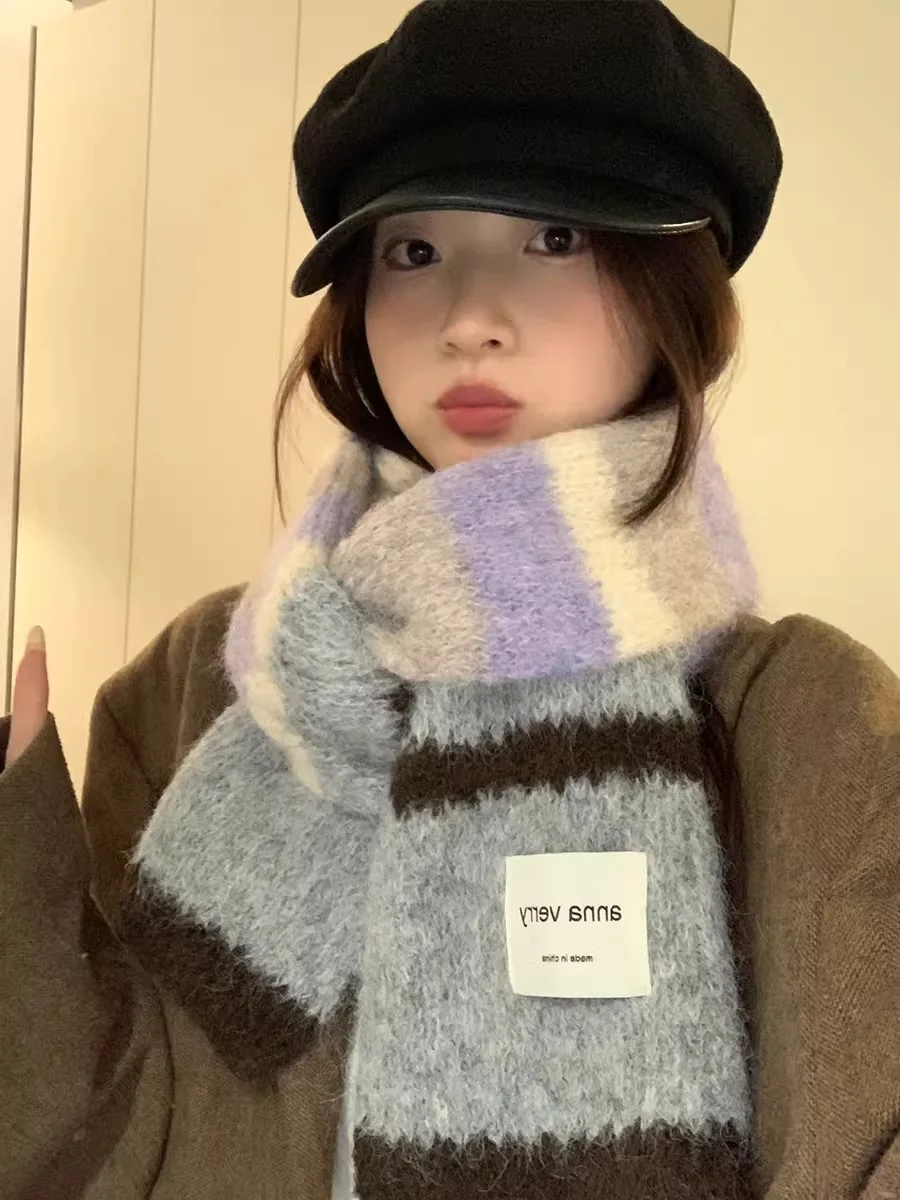 

Fashionable Women's Scarf With Wool For Autumn And Winter New Korean Version High-End Warmth Cozy Atmosphere Grey