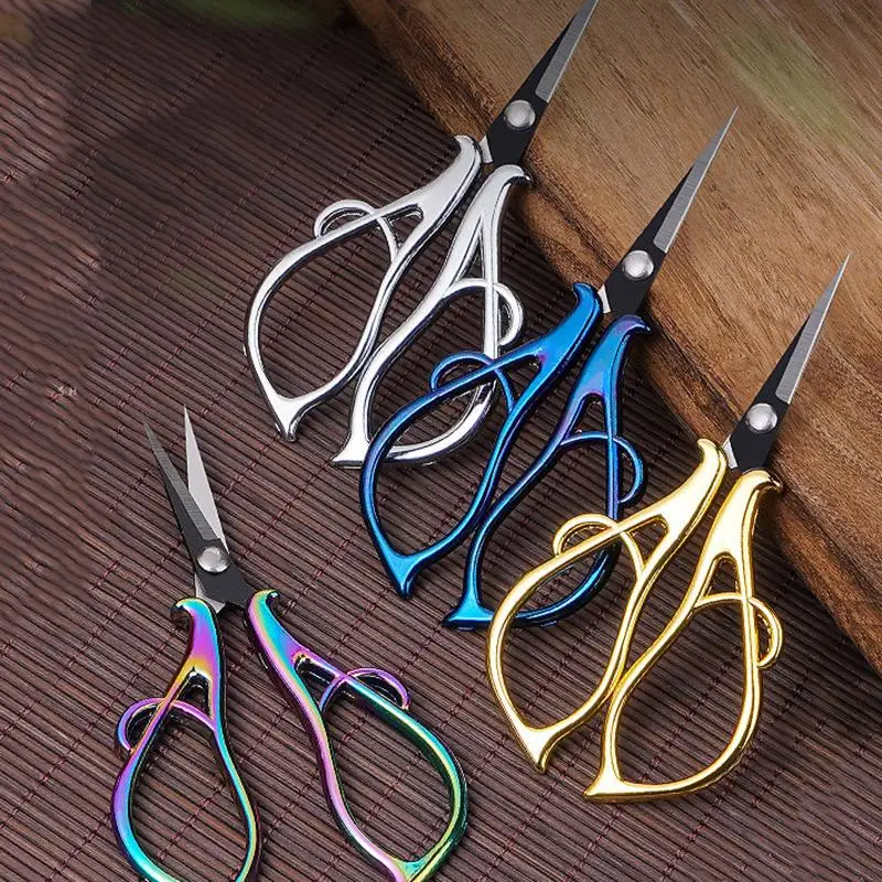 Liście klonu Nożyczki krawieckie Galwanizowane Retro Małe nożyczki DIY Odzież Materiały krawieckie Sztuka i rzemiosło Nożyczki biurowe