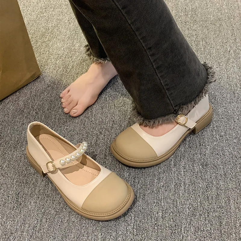French Mary Jane Little Leather Shoes 2023 New Vintage Leather Contrast Pacthwork Pearl Belt Buckle Low-top Pumps women shoes