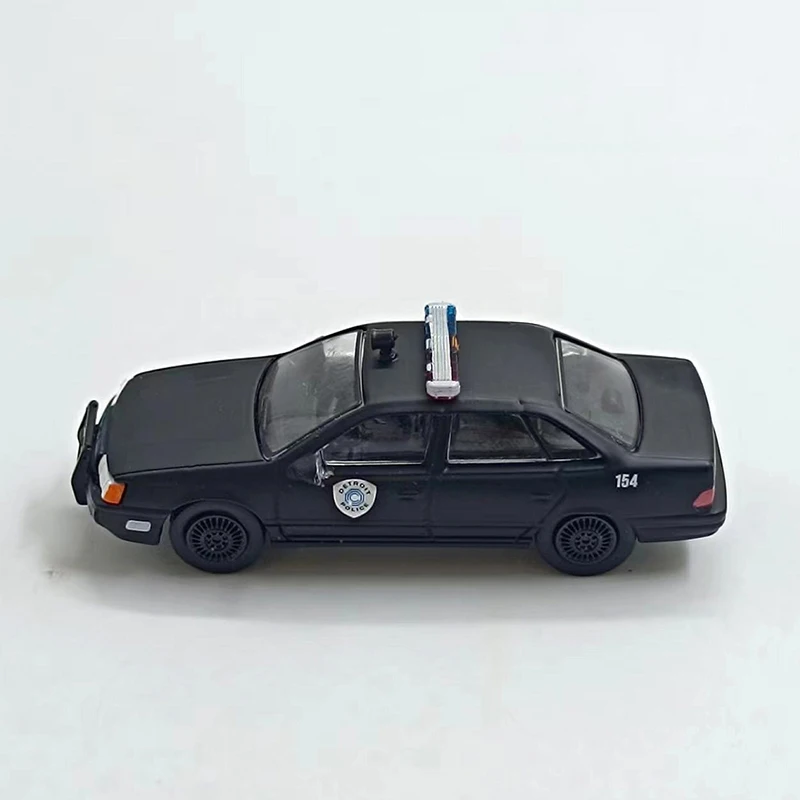 

Литой под давлением Greenlight, масштаб 1:64, 1986, Ford Taurus LX, имитация сплава, модель автомобиля, статическая коллекция, украшенные праздничные подарки, игрушки