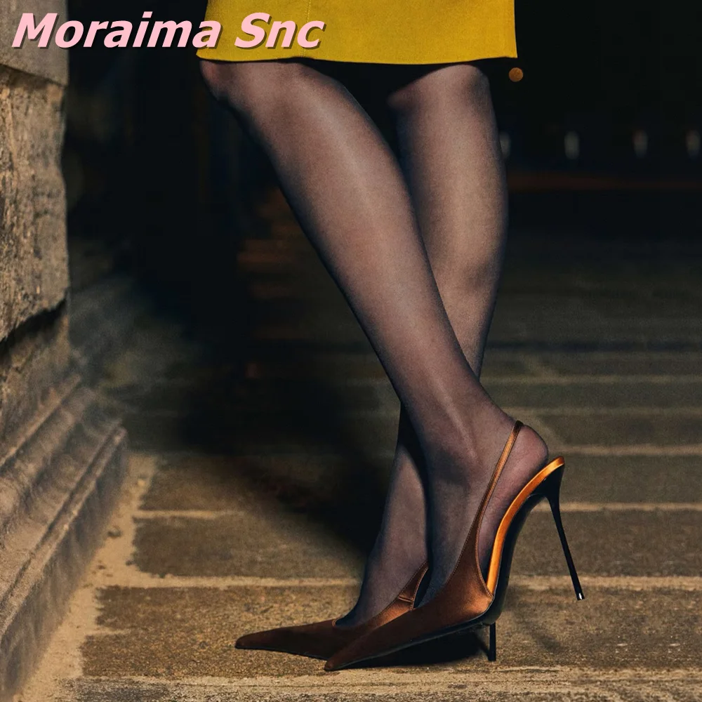 

Новые атласные сандалии с острым носком, модные пикантные женские модельные туфли на высоком каблуке-шпильке с открытой пяткой на спине, летняя банкетная вечеринка 2026