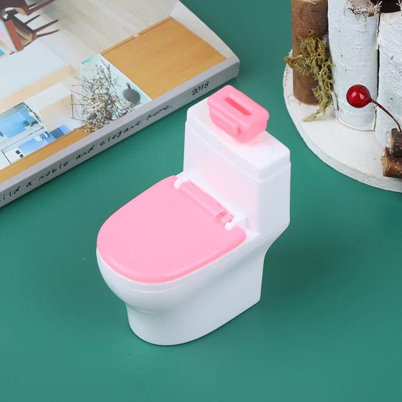 1Pc 1:12 Dollhouse Mini Bathroom Modeling Toilet With Paper Box Doll House Miniature Baby Pretend Toys Dolls Accessories