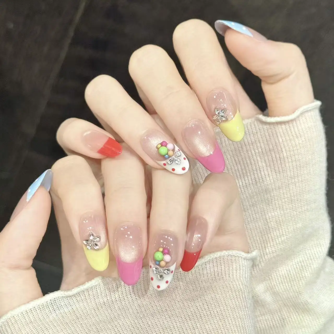 10PCS Oval Handmade Press On Nails,French Cat's Eye Dopamine Contrast Color,Suitable For Parties And Daily Wear.