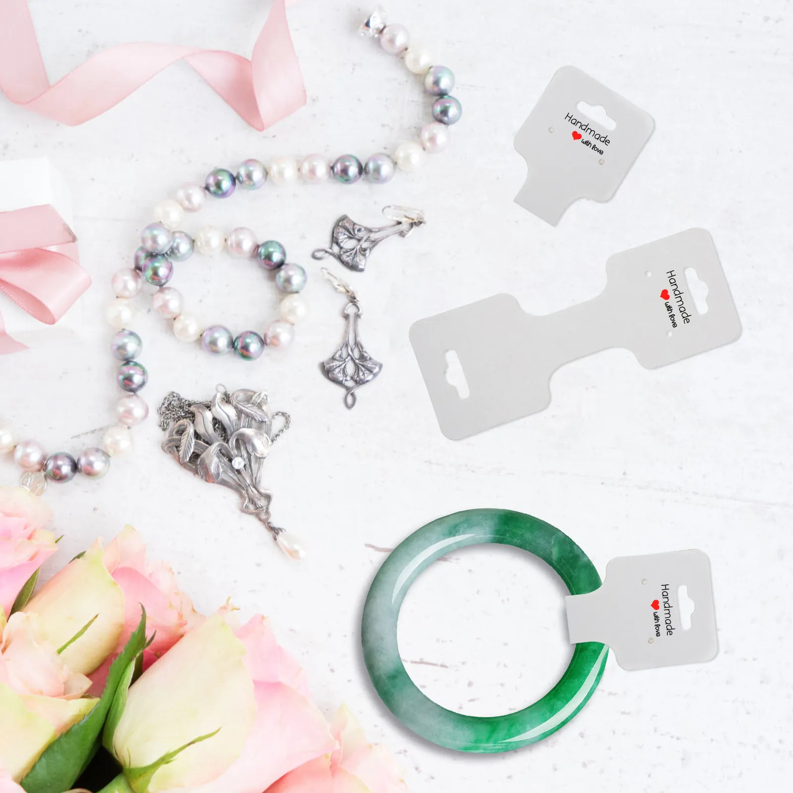 

100 шт. картонных карточек из крафт-бумаги для демонстрации ювелирных изделий, складные карточки для ожерелий, держатели для браслетов, принадлежности для демонстрации украшений, упаковка для брелоков