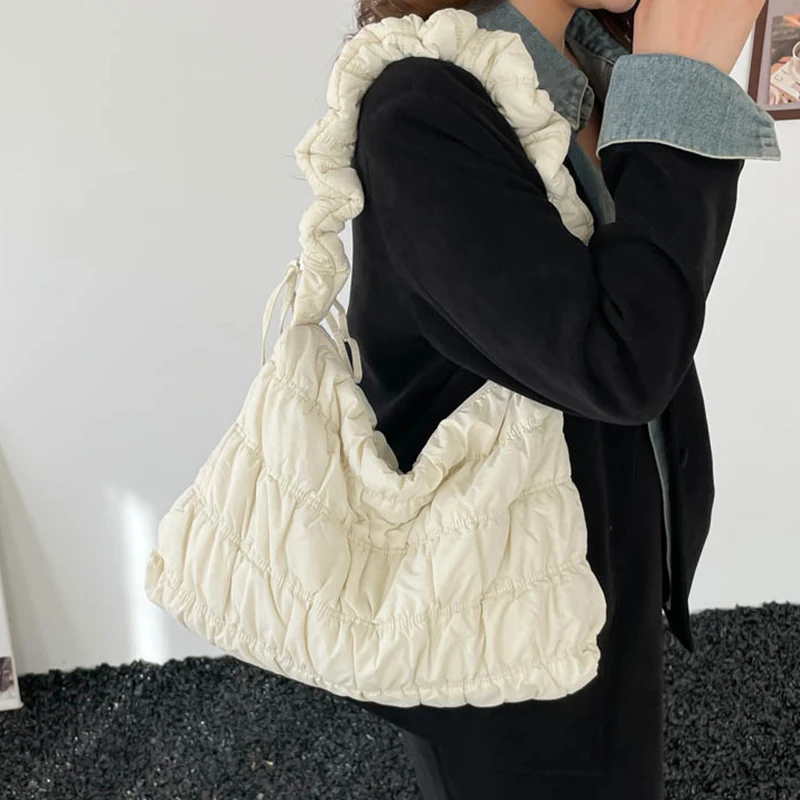 

Tiptoegirls Lightweight Quilted Nylon Lady Shoulder Bag Spacious Casual Tote for Daily Commute Shopping Travel Trendy Bubble Bag