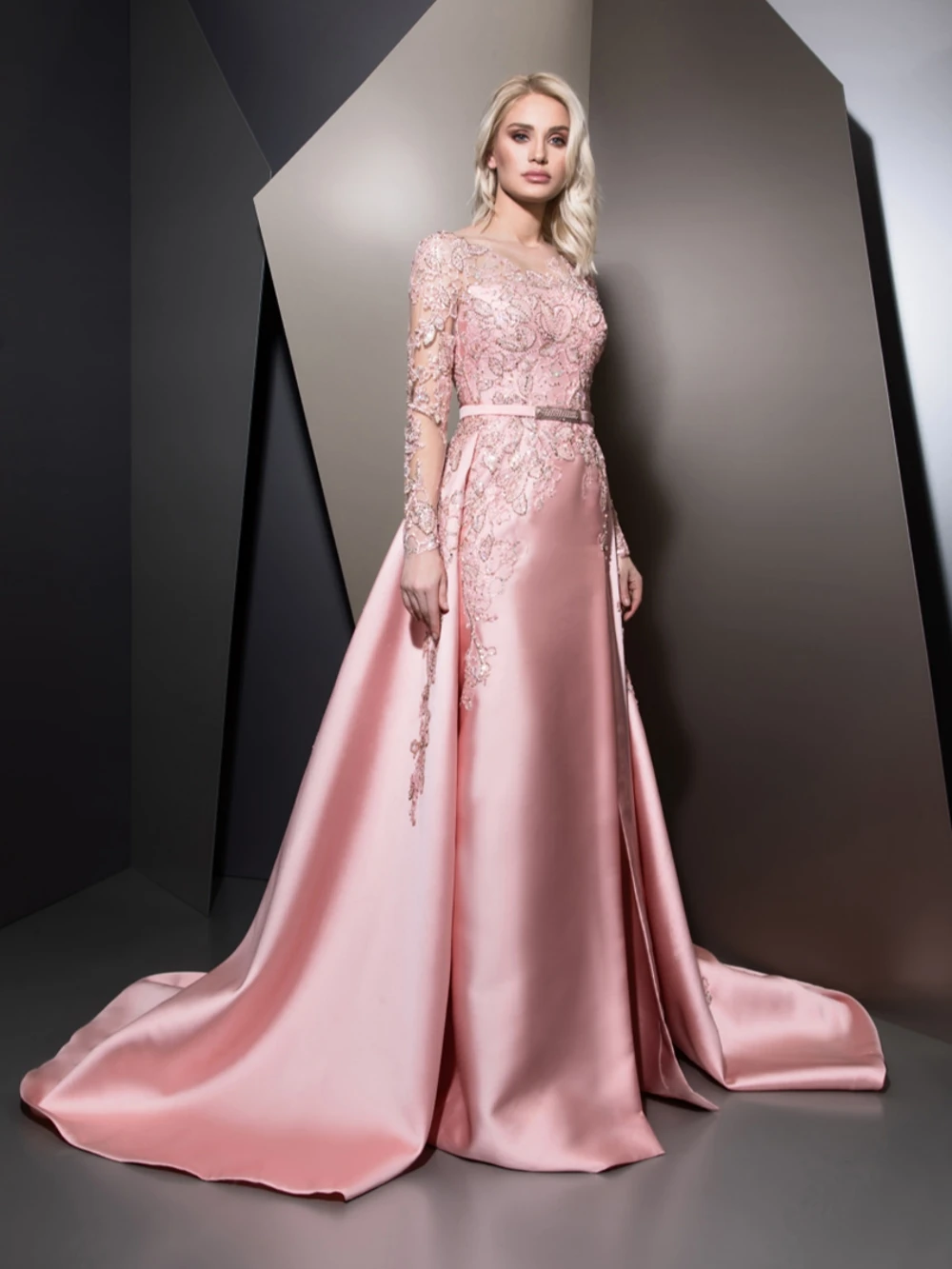 Luxury Pink Beaded A-line Mother Of The Bride Dress For Wedding Detachable Train Long Sleeve Evening Dress Customized 2025