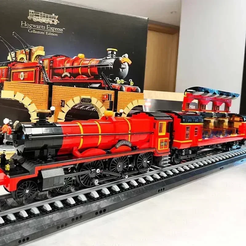 

Classic In Stock Express Train Station Assembly Building Block Model Set Compatible 76405 Collection Bricks Toy For Kid Boy Gift