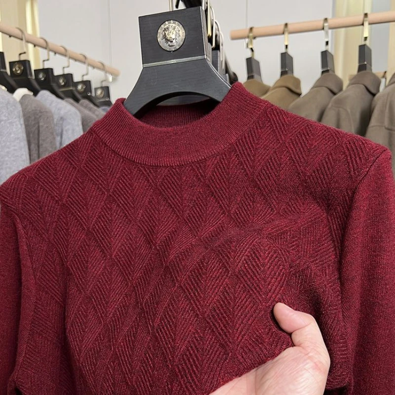 High-quality Men's O-neck Solid Color Warm and Thick Sweater 2024 New Sheep Wool Blended Knitwear.