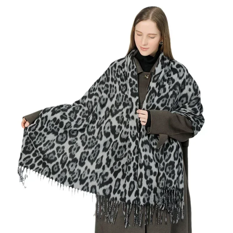 1Pc Winter Scarf Leopard Print Scarf Thickened Warm Cashmere Scarves Luxury Scarvf Shawl Women Men Shawls Scarf Wrap New Fashion