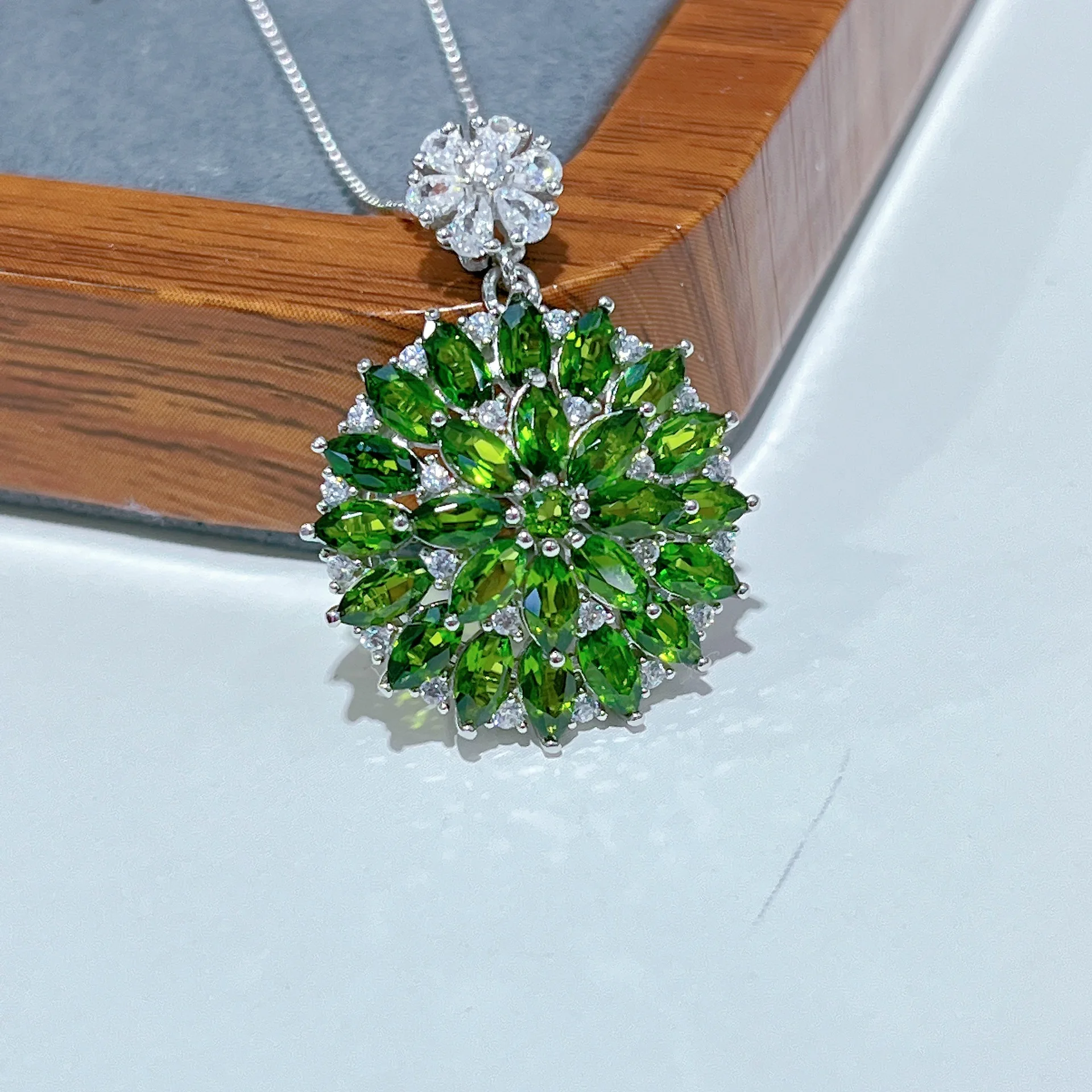 S925 Sterling Silver White Gold Plated Natural Diopside Pendant,2.5*5mm Marquise Gemstone,Chain Not Included