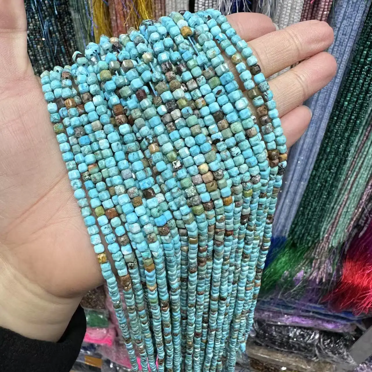

Natural Magnesite Turquoise Faceted Cube 3*3mm Loose Beads Making DIY Bracelet Necklace for Energy Jewelry Accessories Wholesale
