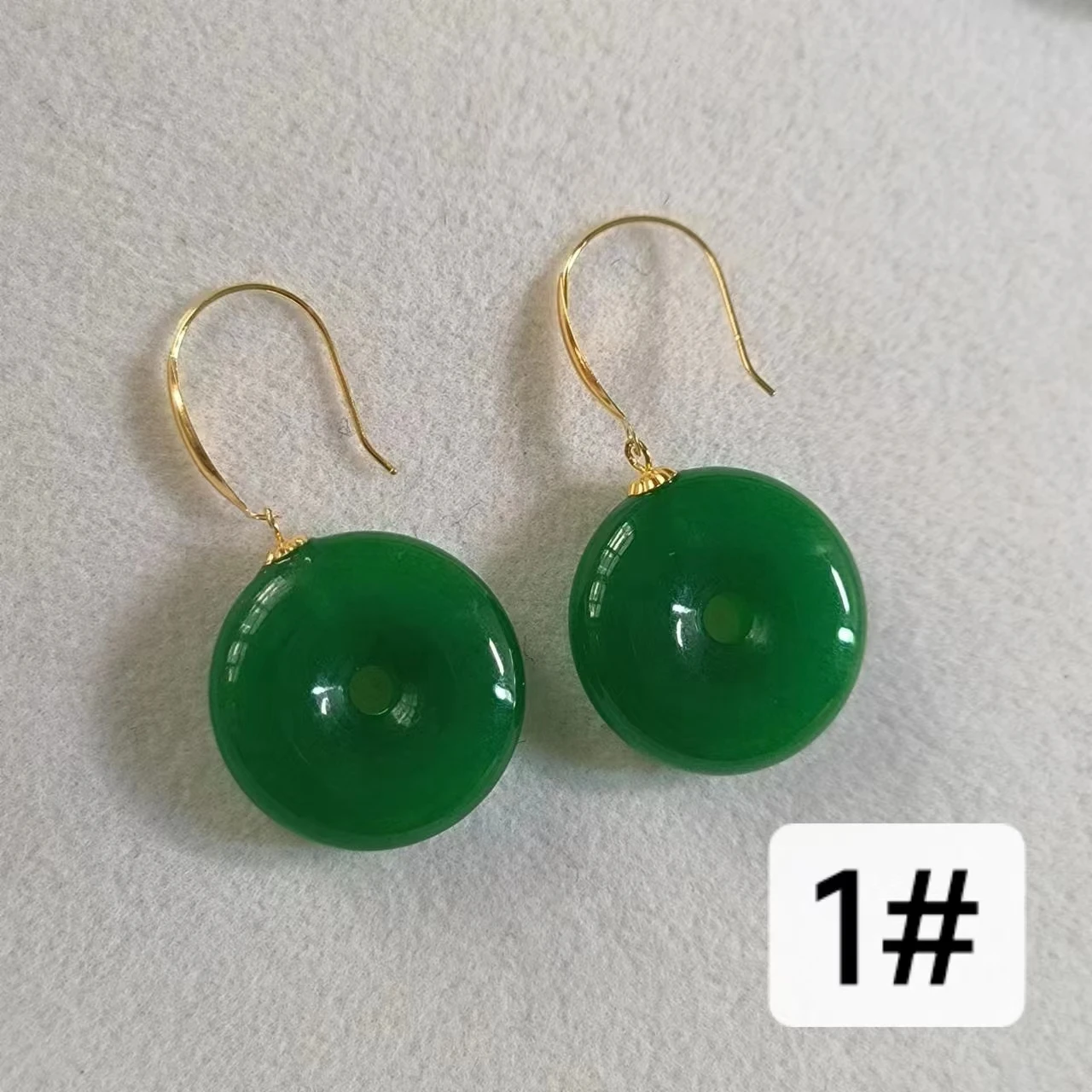 1pcs/lot natural emerald jade earrings 8k gold ear hooks Safety buckle badges neoclassical Chinese style Simple and stylish taki