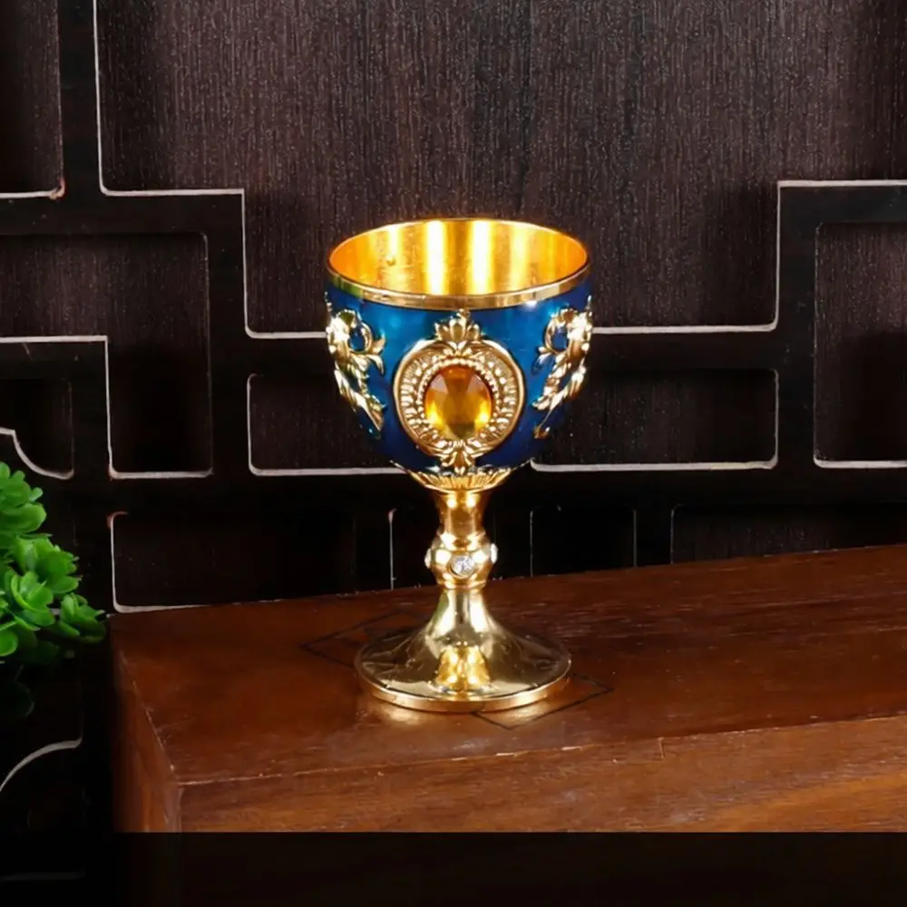Retro European Metal Goblet Wine Glass Antique Alloy Chalice Creative Luxury Home Bar Drinkware Wedding Table Decor