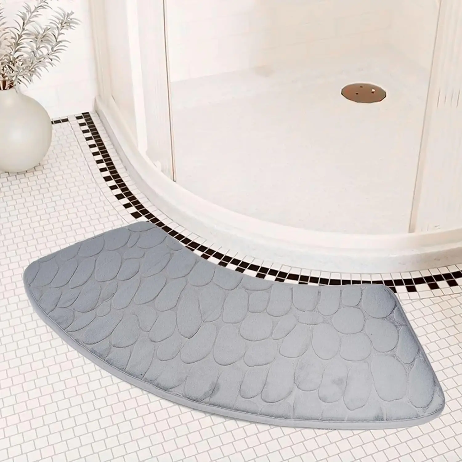 Thumbnail 2 - #32 Cheapest Bath Mats & Rugs Deals You Can Get
