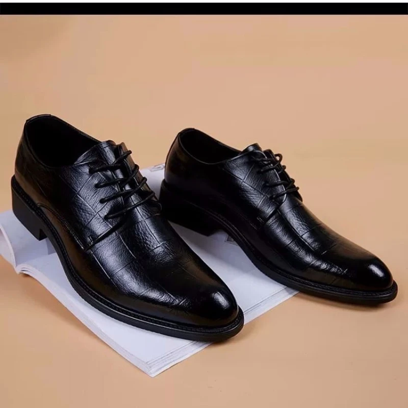 Men Wedding Leather Business Men's Dress Pointed Casual Youth British Style Inner Heightening Spring 2022 New Arrivals Shoes