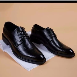 Vestido de cuero de boda para hombre, zapatos informales puntiagudos de estilo británico juvenil, aumento interior, novedad de primavera 2022