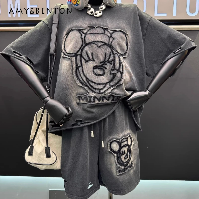 

2026 Summer New Heavy Craft Applique Embroidered Cartoon Short-sleeves T-shirt Shorts Set Women's Loose Casual Two-piece Outfit