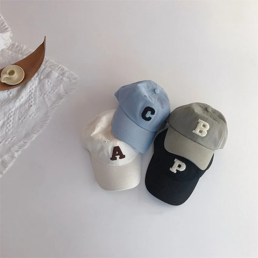 Casquette de baseball en coton avec lettres brodées pour enfants,chapeau de protection solaire pour enfants, casquettes à visière simples