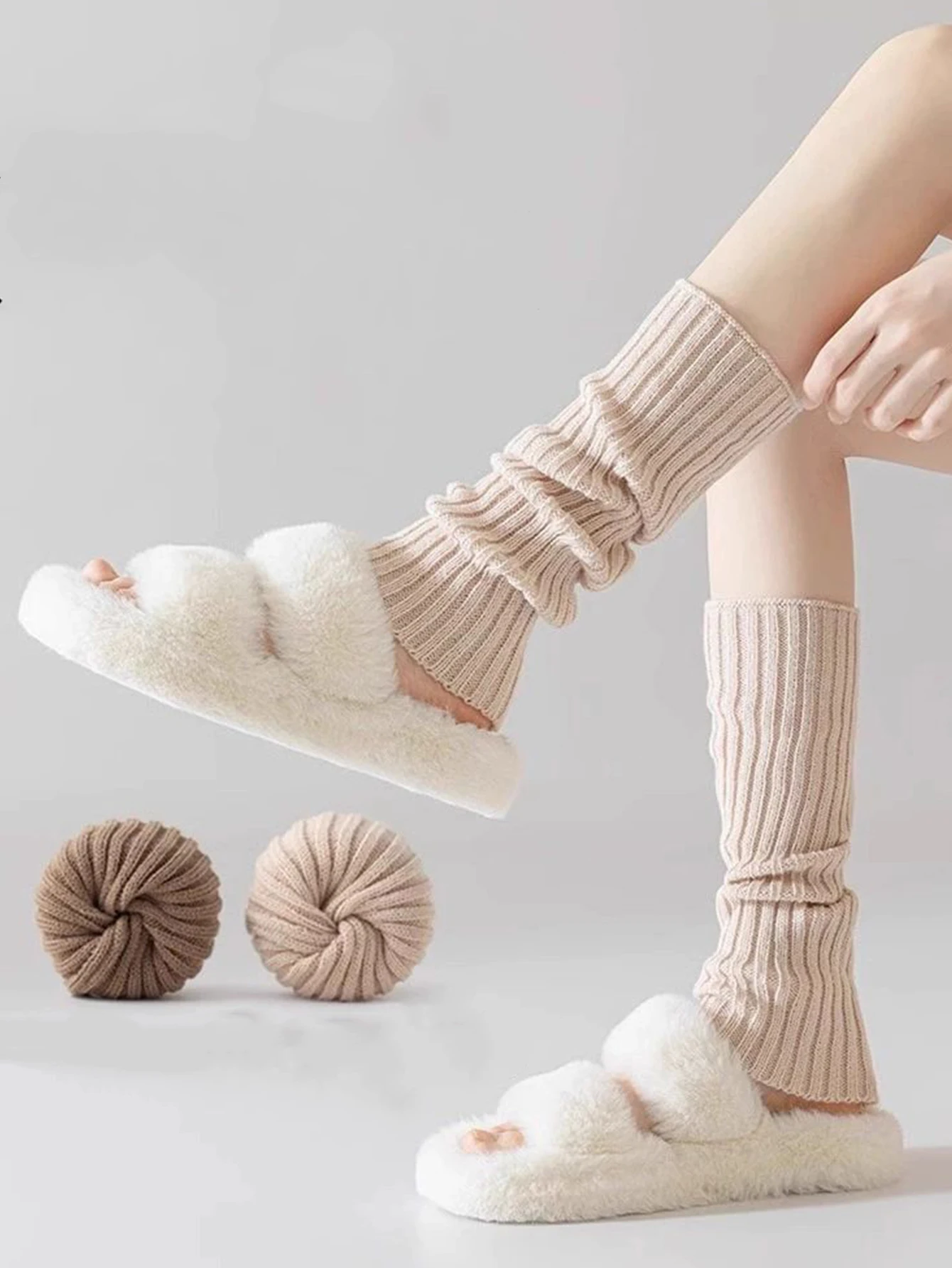 

1 Pair High-Quality Women Warm Foot Jk Bubble Socks Fashionable Lolita Girl Soft Loose Casual Socks Versatile Elephant Socks﻿