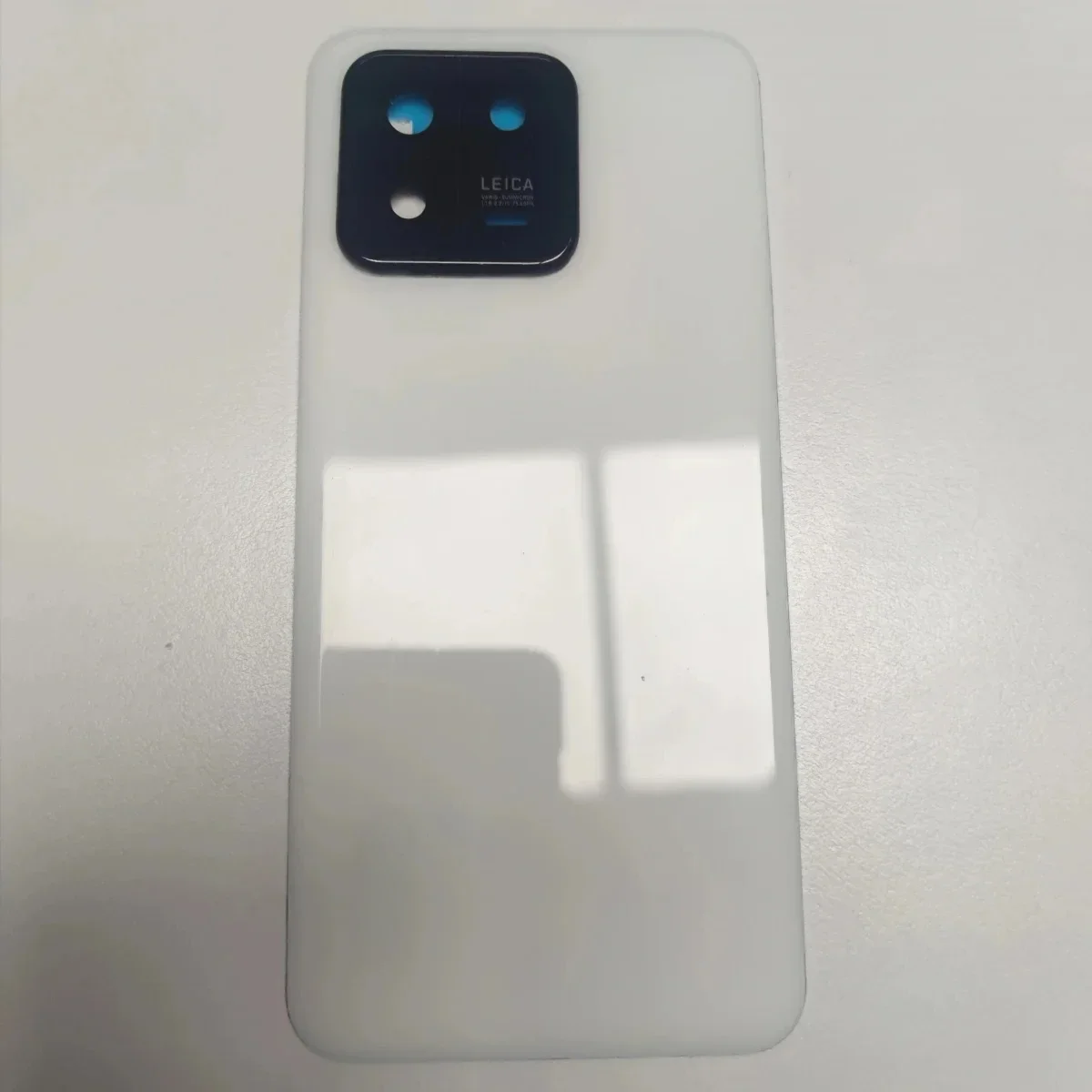 Рисунок 4 - Стеклянная задняя крышка для Xiaomi