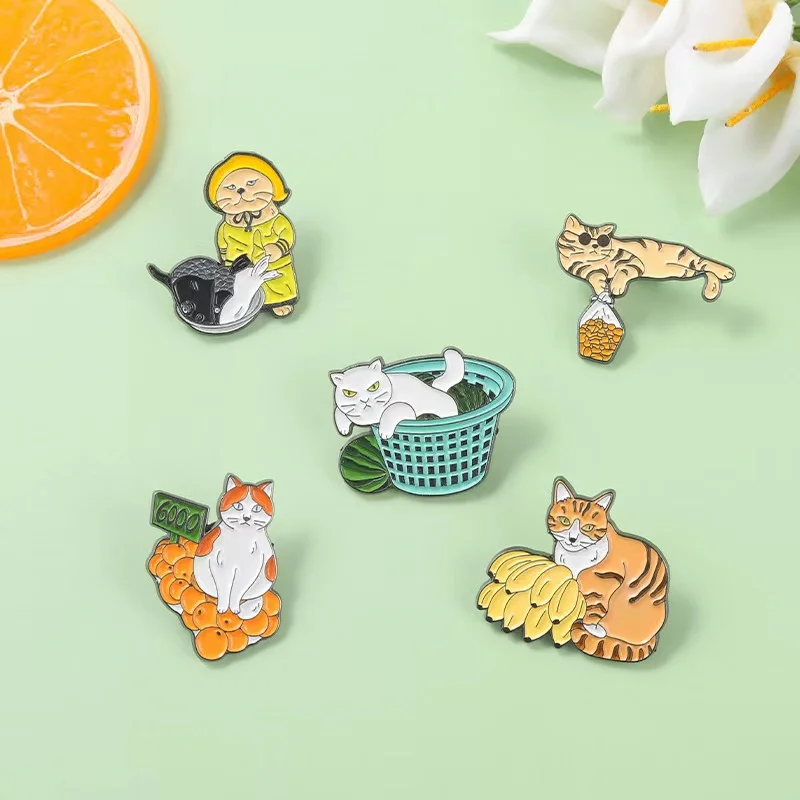 Lazy Kitties in Box Enamel Pins Catch Fish Oranges Watermelon Brooches Cat Lover Lpaella Badge Jewelry Gift For Friend Wholesale