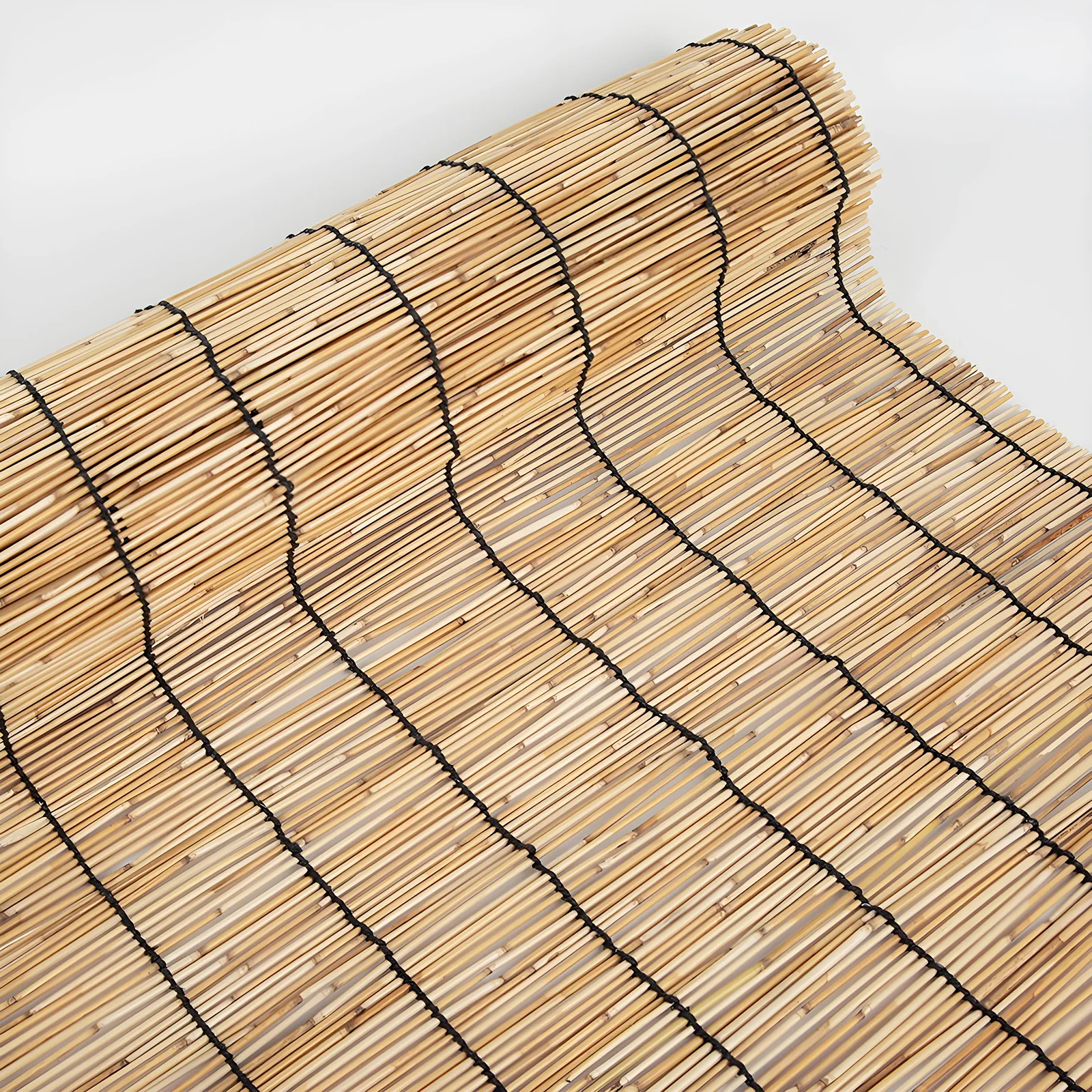 Natural Reed Fencing Roll 90cm x 3m Reed Screen Privacy Barrier Garden Balcony Wind Sun Protection Reed Fence Screening for Outdoor Backyard Patio Decor with Package Box
