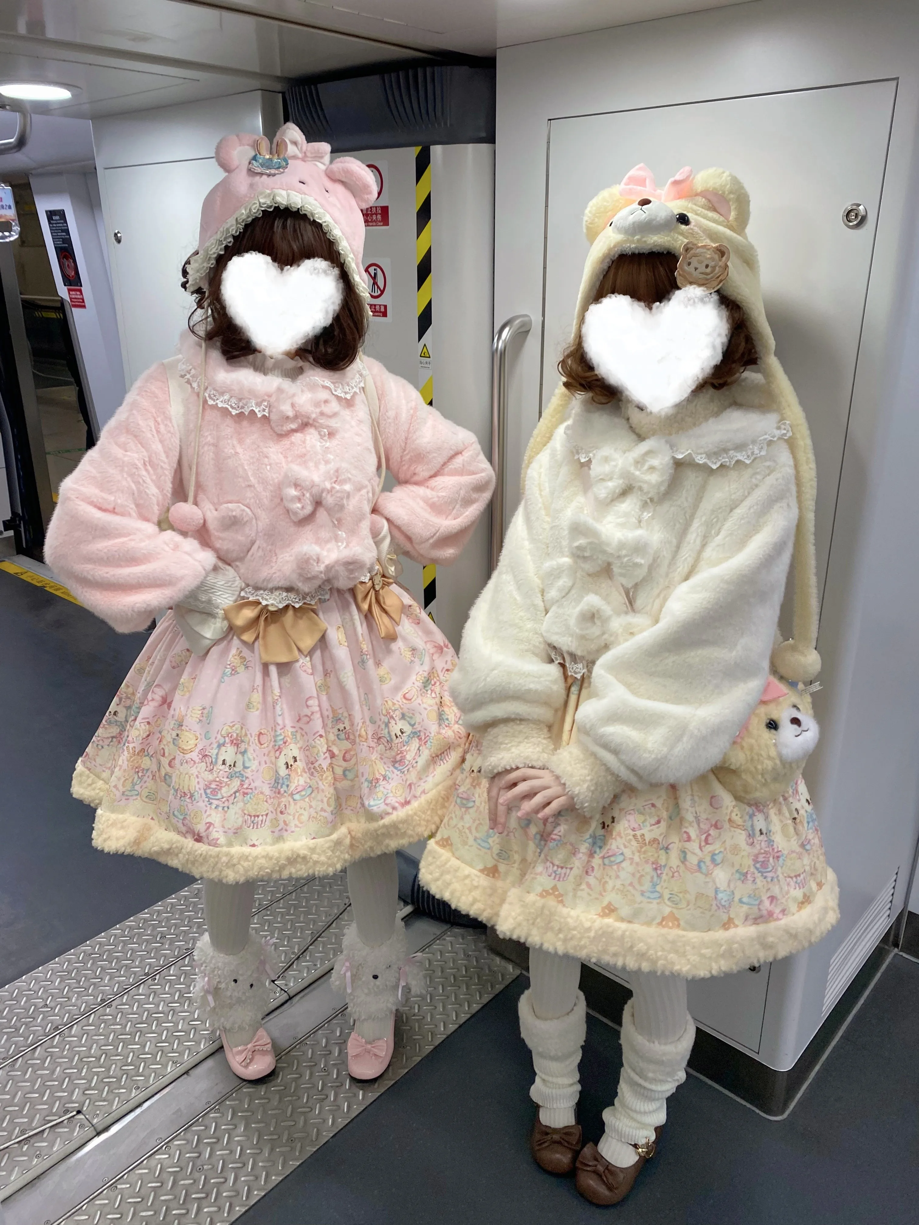 Winter Thickened Warm Japanese Style Lolita Short Plush Coat Doll Collar Lace Trim Bow Sweet Cute Girl Coat