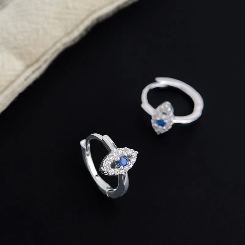 

Women's Hoop Earrings with Rhinestone Eye Charms Fashion Silver Color Cuff Huggie Ear Decoration Jewelry Party Wedding