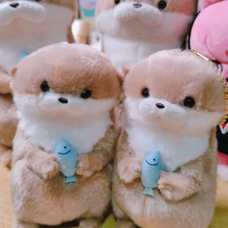 Diversão bonito peixe abraçando pequena lontra boneca de pelúcia pingente crianças casais presentes de aniversário do feriado quarto sofá decoração