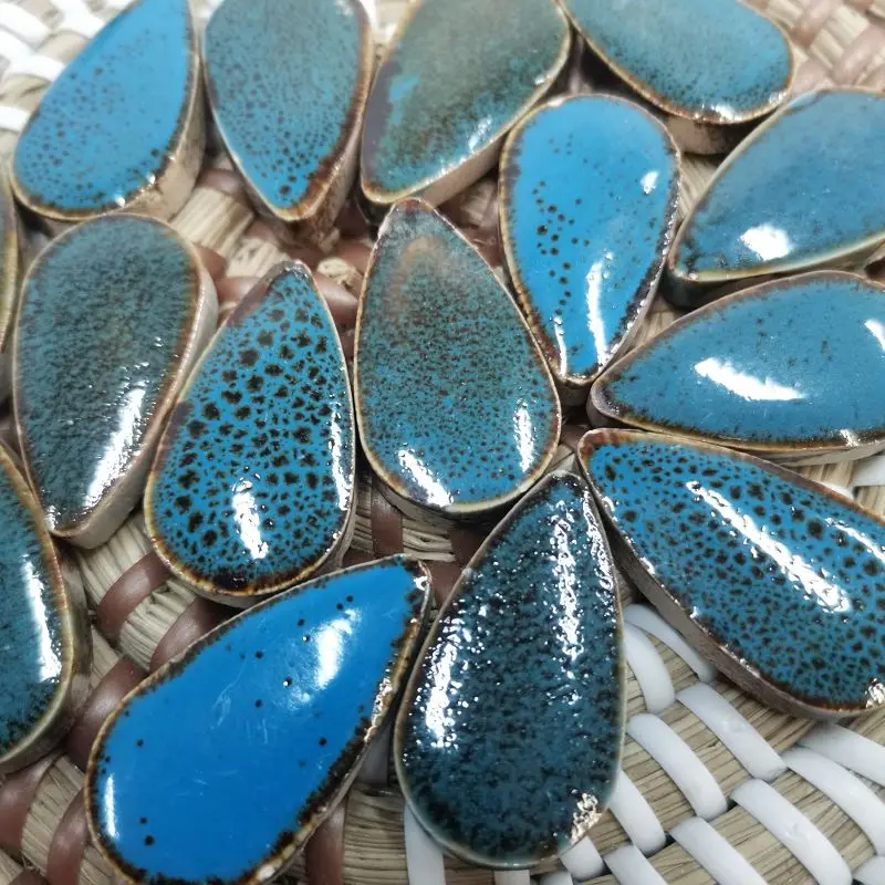 

100g Multi Color Irregular Ceramic Mosaic Tiles DIY Mosaic Making Stones for Craft Hobby Arts Wall Decoration Petal oval 917