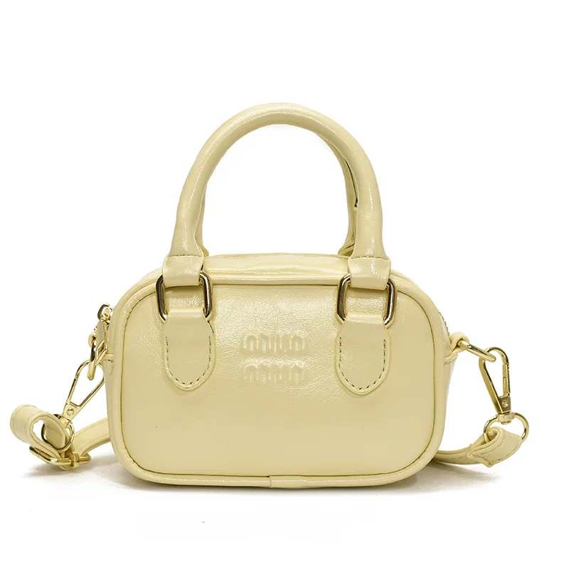 

​​2025 SS Minimalist Square Bag, Chic Convertible Crossbody Purse for Women, Versatile Day to Night Tote, Compact Carryall​