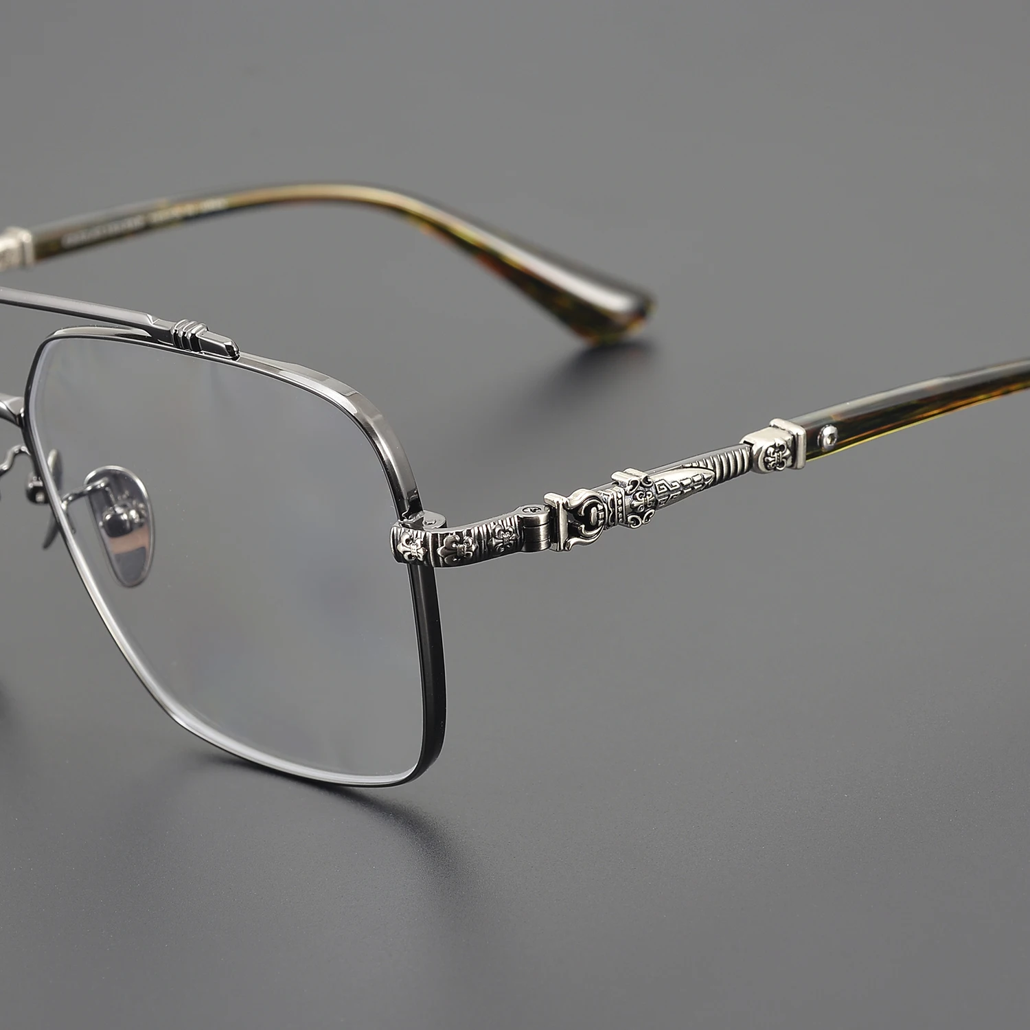 2024 New Trend Men'S And Women'S Fashion Glasses Alloy Trend Luxury Designer Square Optical Prescription Glasses Frame