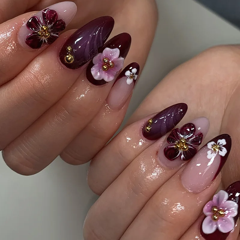 

24pcs Detachable False Nails Sets Purple Mid-length Almond Fake Nail Tips Flower Pearl Design Stick on Nail Art Press on Nails