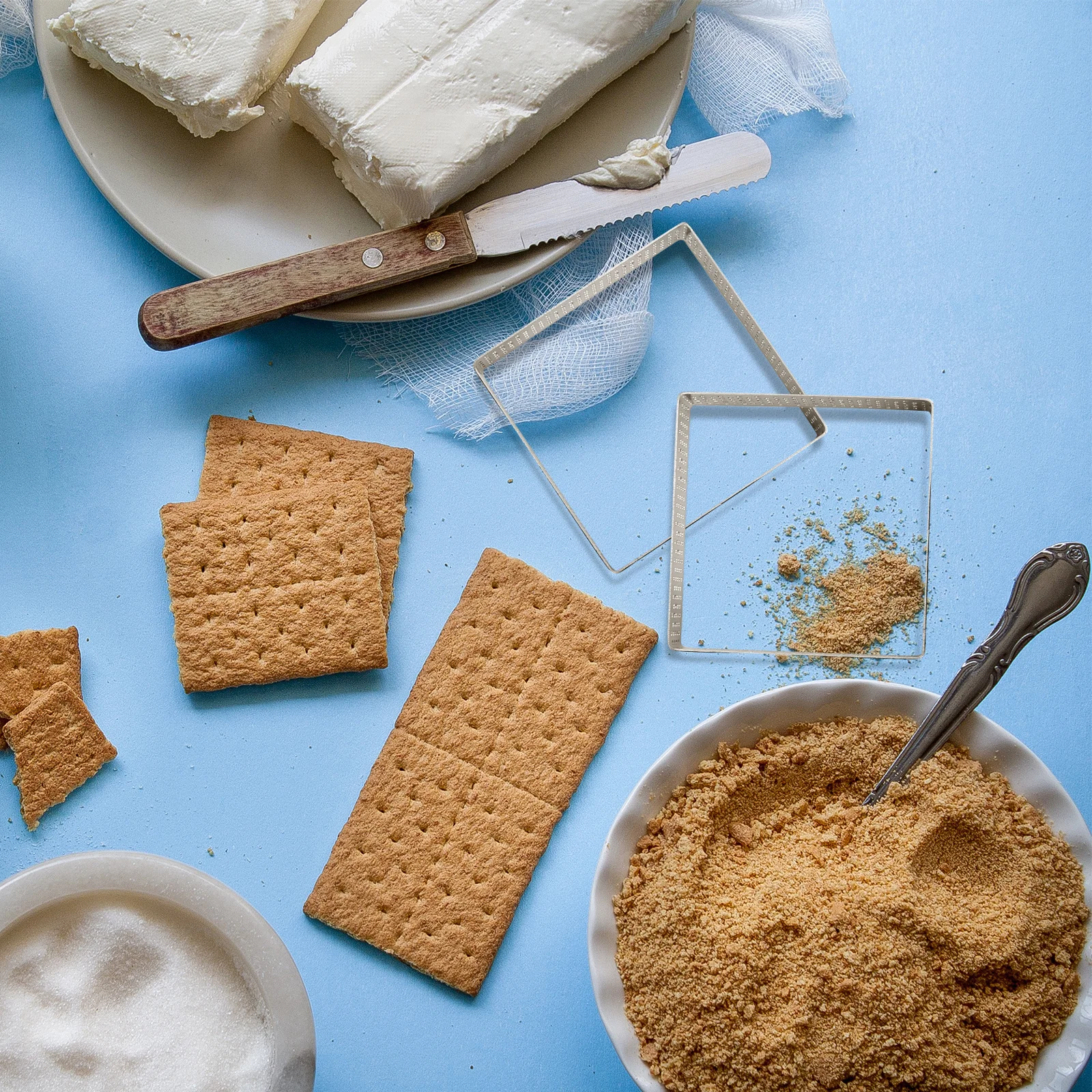 

3Pcs Stainless Steel Tart Ring Mold Perforated Non-Stick Cake Baking Tool 8cm Round 7.5cm Square 11.9cm Oval Reusable Mousse