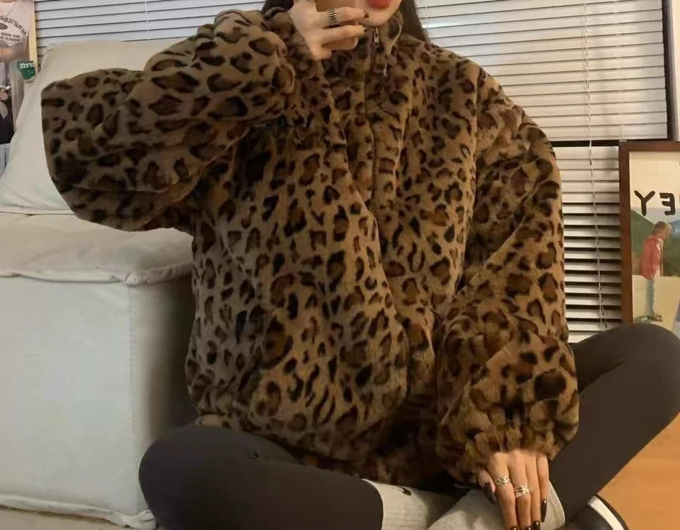 

2025 Autumn and Winter New Cotton Thickened Leopard Pattern Coat Versatile Loose Retro Coat
