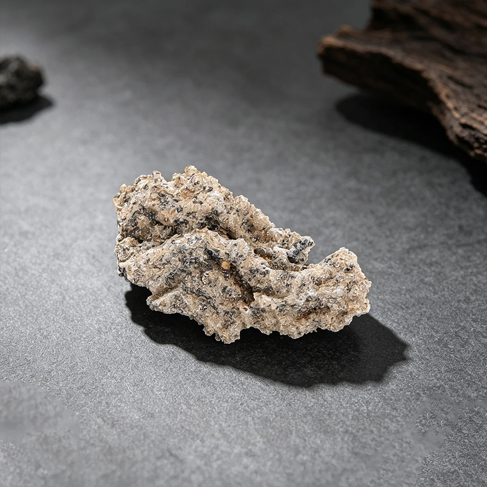 Natürliches Rohmineral-Exemplar mit transparenter Vitrine, Rohsteinprobe für Geologie-Bildung, Sammlung, Heimdekoration, Geschenk – Detail 2
