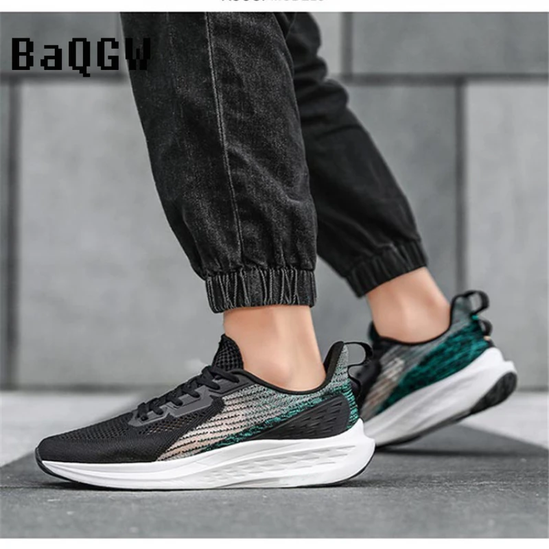 Casual Light-weight Men Running Shoes Fashion Lace-up Non-slip Comfortable Mesh Breathable Men\'s Sneakers Work Safety Shoes