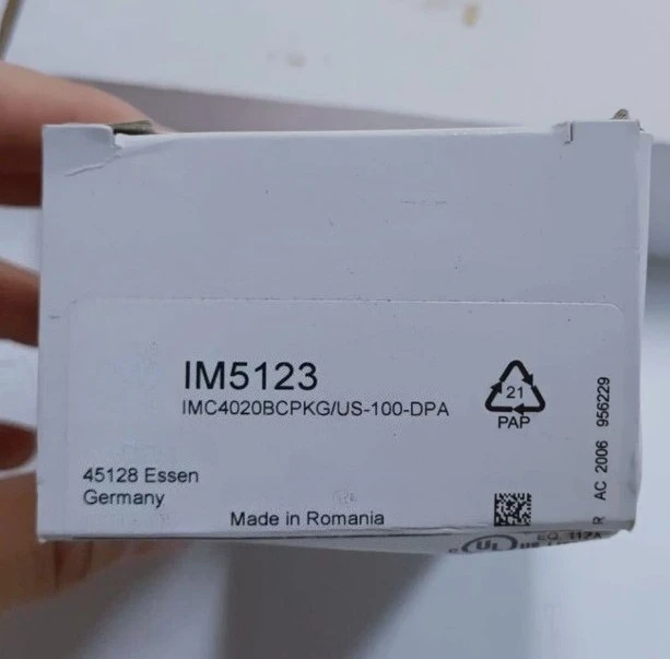 

Brand New Original Square Proximity Switch IM5123 Fast Transport