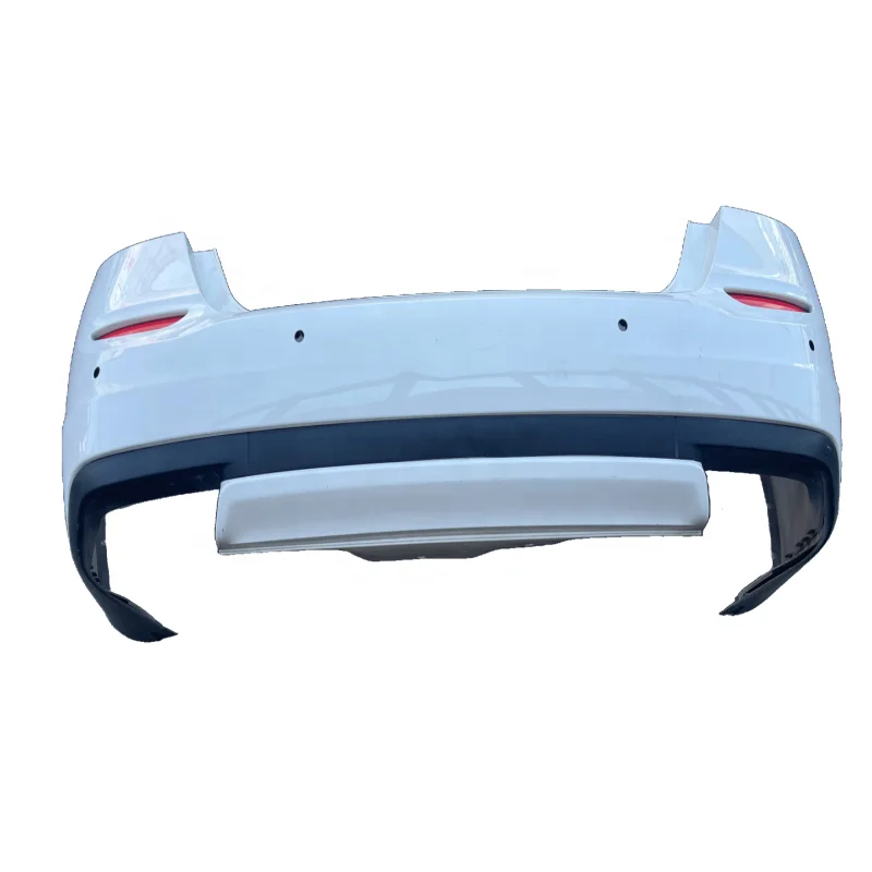 

The Classic High Quality Quattroporte M156 Rear Bumper Surround Guard Bracket Spoiler Rear Throat Reflector Piece