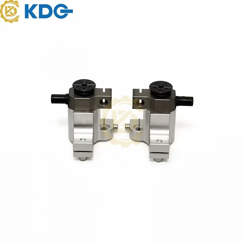 

A Pair Komori GL40 Feeder SUCKER Take-up Nozzle Take-up Suction Nozzle FOR KOMORI SPARE PARTS 2 sold byRUNWELL Printing Par.