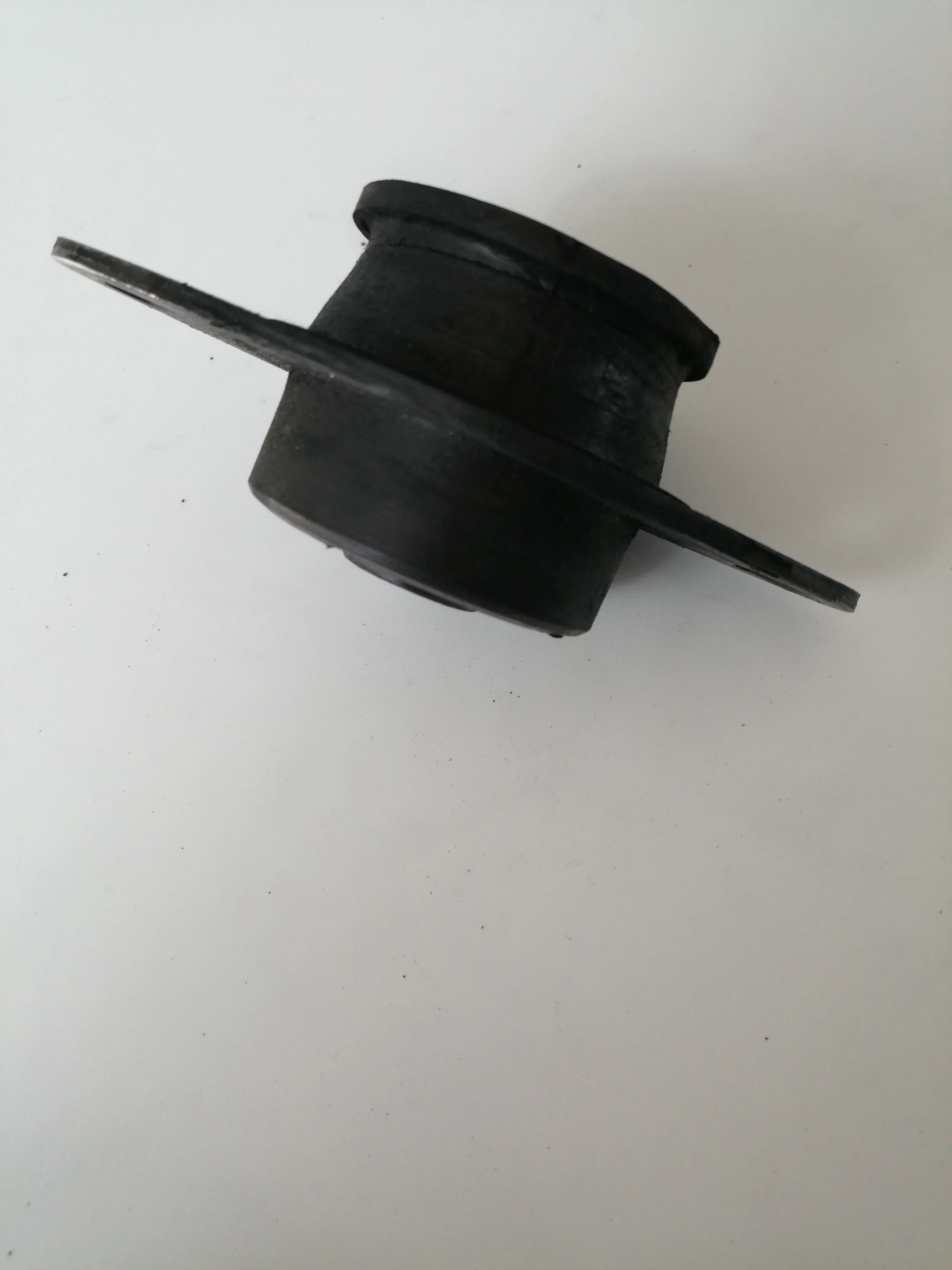 High quality Dynapac CC1000  Road roller PN.792026 Engine support damping rubber block