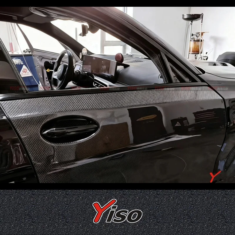 

Подходит для легких дверных панелей из сухого углерода для M4 G82, модифицированных сухих углеродных волокна, оригинальные заводские сменные двери