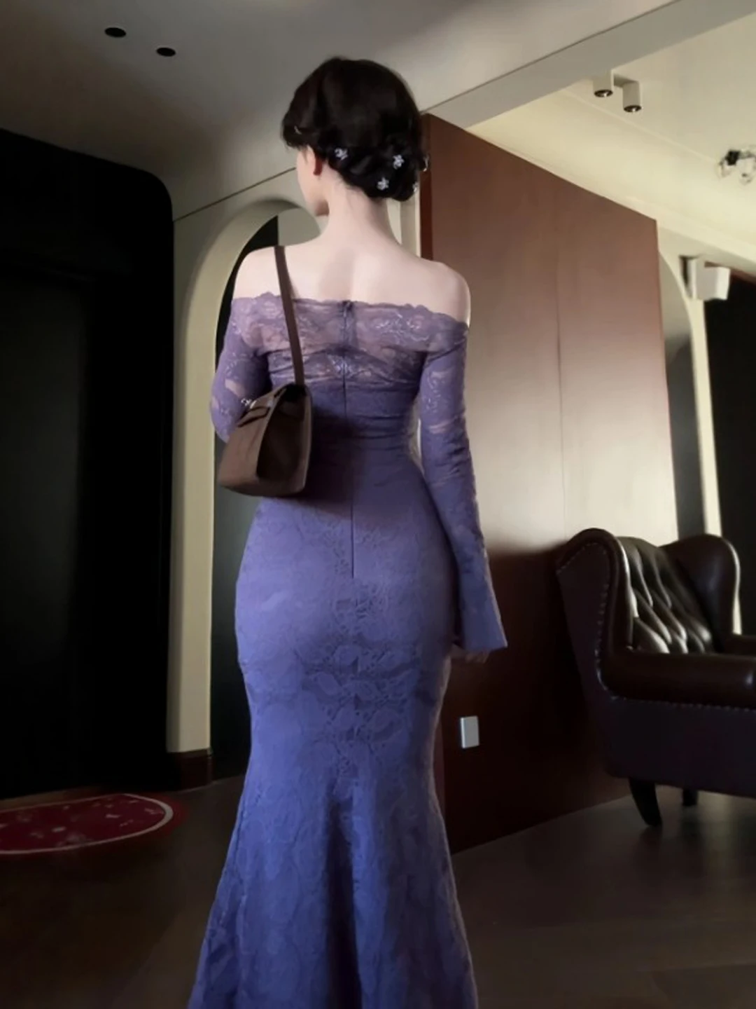 

Элегантное фиолетовое платье Pure Desire с кружевом на одно плечо, облегающее, длинное, уникальное, красивое, весна 2026, с завышенной талией, из хлопка