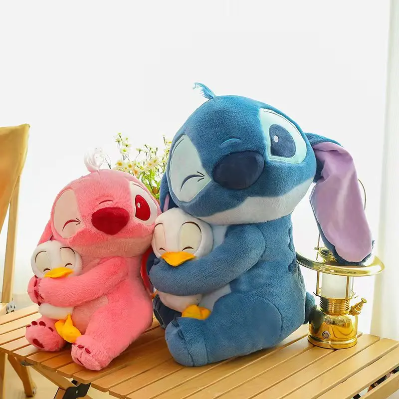 

Cartoon Cute 30cm Stitch Hug Duck Plush Toy Pink Stitch Large Doll Doll Bed Pillow Pendant Doll